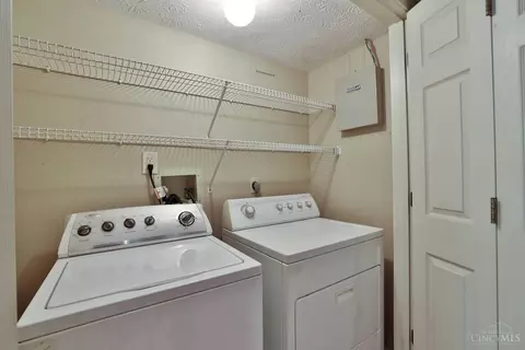 5617 Regimental Pl, Cincinnati, OH 45239 photo 23