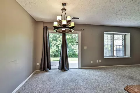 5617 Regimental Pl, Cincinnati, OH 45239 photo 11