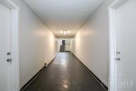 Entry Way - 694 Gholson Ave, Cincinnati, OH 45229 photo 1 of 5