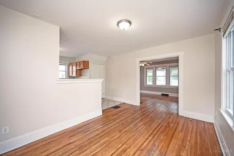 Living - 4826 Prosperity Pl, Cincinnati, OH 45238 photo 6 of 6