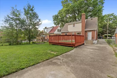 Exterior - 4951 Heuwerth Ave, Cincinnati, OH 45238 photo 4 of 5