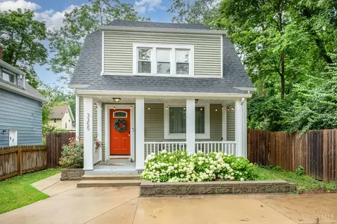 3355 Hewitt Crescent St, Cincinnati, OH 45207