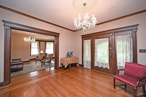 Entry Way - 2823 Harrison Ave, Cincinnati, OH 45211 photo 1 of 17