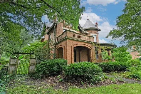 Exterior - 2823 Harrison Ave, Cincinnati, OH 45211 photo 6 of 27