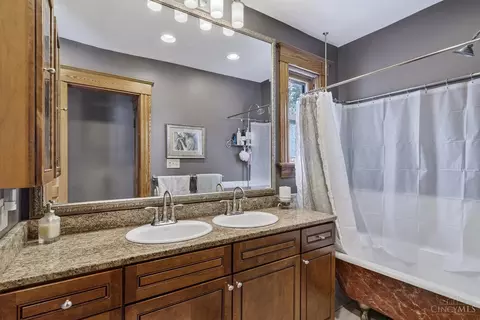 2732 Arbor Ave, Cincinnati, OH 45209 photo 23