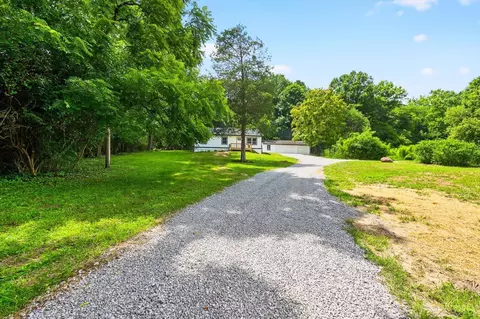 5543 Stonelick Williams Corner Rd, Batavia, OH 45103