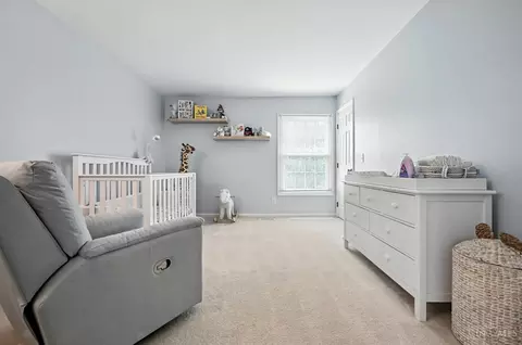 Bedroom - 3577 Mohler Rd, Blue Ash, OH 45241 photo 2 of 5