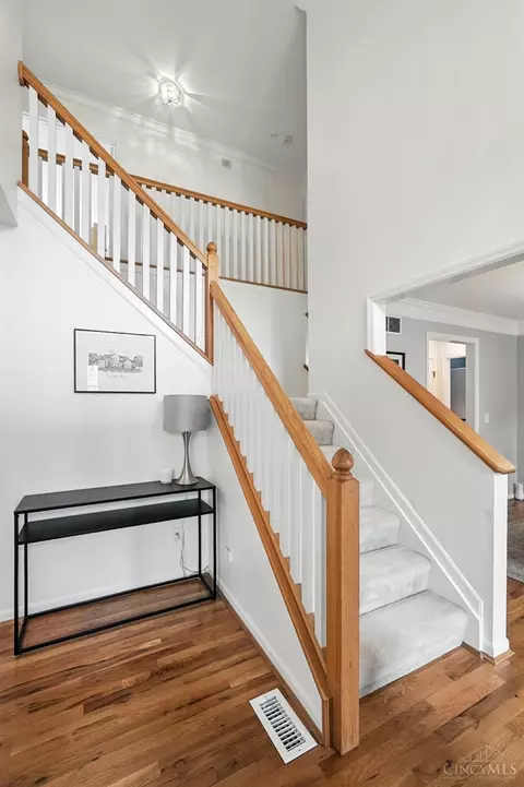 Entry Way - 3577 Mohler Rd, Blue Ash, OH 45241 photo 5 of 5