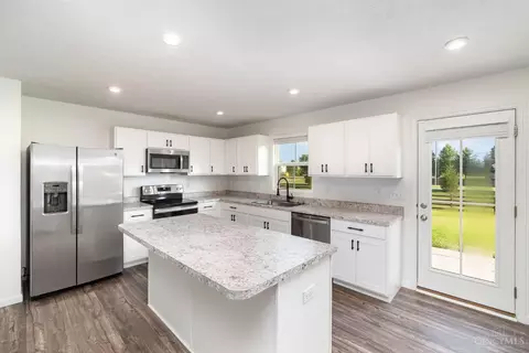 8972 Camberley St, Harrison, OH 45030 photo 4