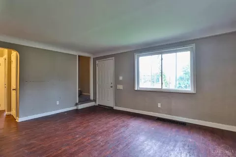 Living - 1963 N Bend Rd, Cincinnati, OH 45224 photo 2 of 5