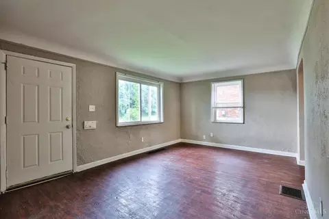Living - 1963 N Bend Rd, Cincinnati, OH 45224 photo 1 of 5