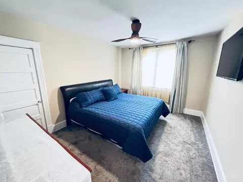 Bedroom - 6634 Murray Ave, Cincinnati, OH 45227 photo 1 of 2