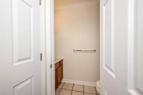 2010 Commons Circle Dr, Batavia, OH 45103 photo 16