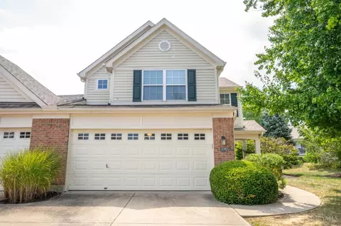 2010 Commons Circle Dr, Batavia, OH 45103 photo 3