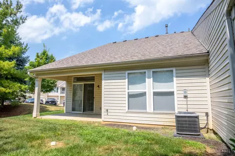 2010 Commons Circle Dr, Batavia, OH 45103 photo 59