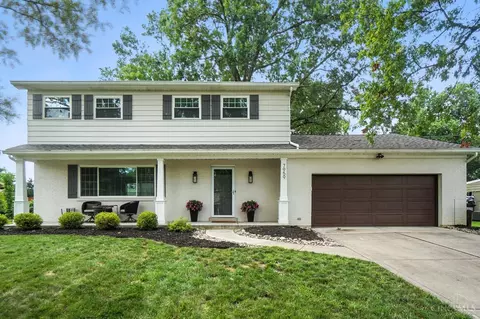 7959 Jolain Dr, Montgomery, OH 45242