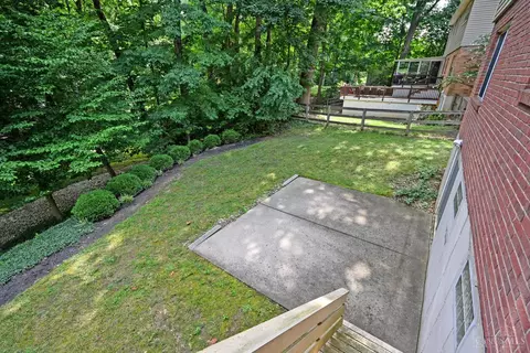 Exterior - 6302 Stirrup Rd, Cincinnati, OH 45244 photo 9 of 19