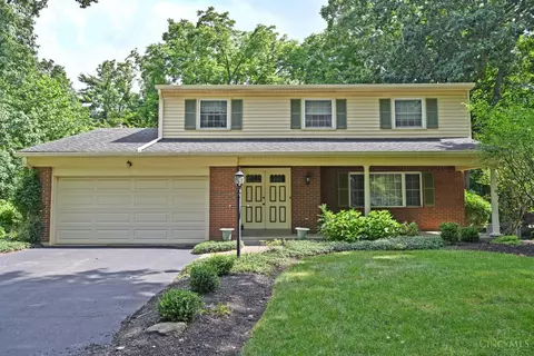 6302 Stirrup Rd, Cincinnati, OH 45244