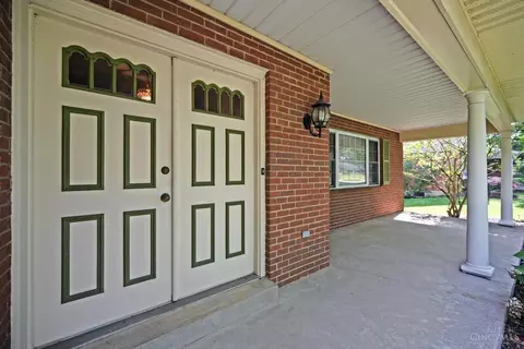Exterior - 6302 Stirrup Rd, Cincinnati, OH 45244 photo 4 of 19