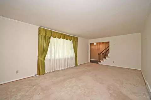 Living - 6302 Stirrup Rd, Cincinnati, OH 45244 photo 3 of 9