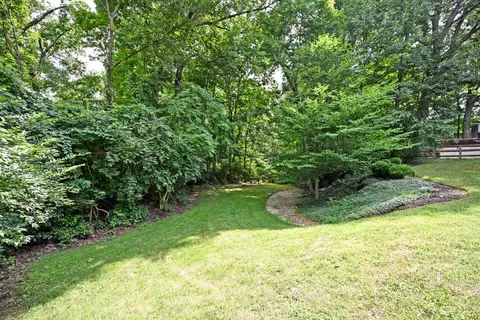 Exterior - 6302 Stirrup Rd, Cincinnati, OH 45244 photo 14 of 19