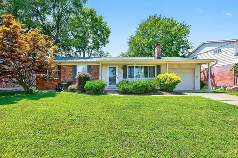 1685 Citadel Pl, Cincinnati, OH 45255