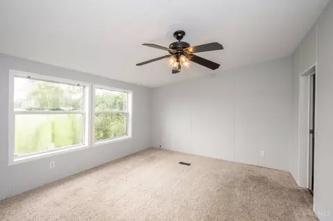 102 Penquite Rd, Blanchester, OH 45107 photo 4