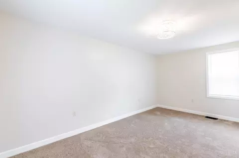 Bedroom - 10164 Wayne Ave, Woodlawn, OH 45215 photo 10 of 10