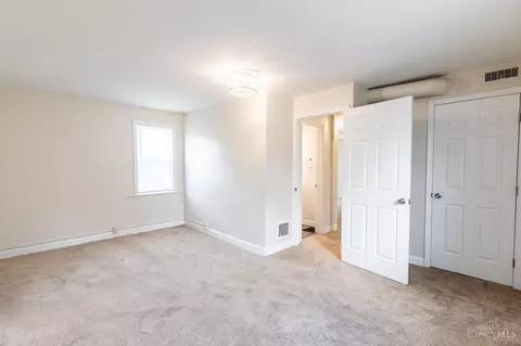 Bedroom - 10164 Wayne Ave, Woodlawn, OH 45215 photo 2 of 10