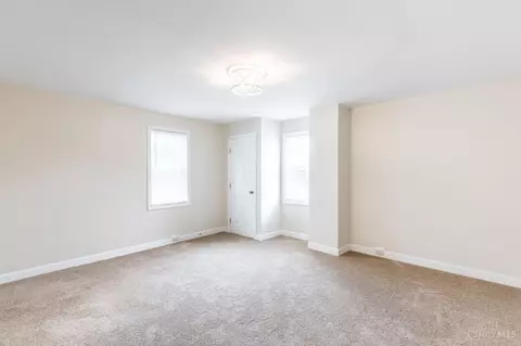 Bedroom - 10164 Wayne Ave, Woodlawn, OH 45215 photo 6 of 10