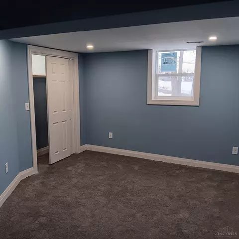 3064 Mchenry Ave, Cincinnati, OH 45211 photo 11