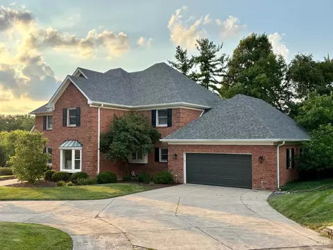 3680 Carpenters Creek Dr, Evendale, OH 45241