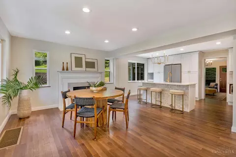 4316 Joan Pl, Mariemont, OH 45227 photo 4