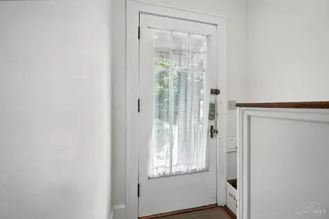 140 Warner St, Cincinnati, OH 45219 photo 4