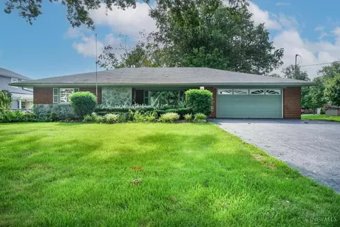 9946 Knollbrook Ter, Cincinnati, OH 45242