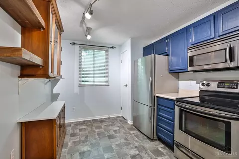 3517 W Fork Rd, Cincinnati, OH 45211 photo 12