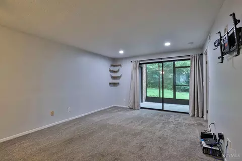 3517 W Fork Rd, Cincinnati, OH 45211 photo 7