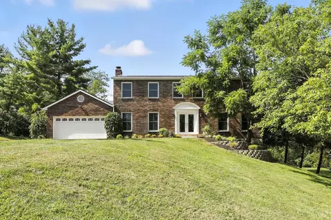 9508 Hopewell Rd, Cincinnati, OH 45249