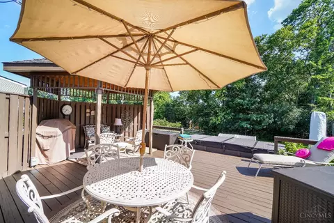 645 Brandy Way, Cincinnati, OH 45244 photo 53