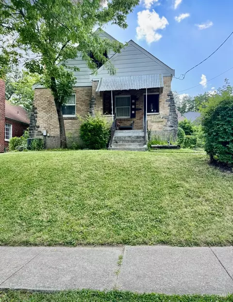1622 Atson Ln, Cincinnati, OH 45205