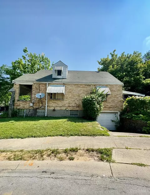 Exterior - 1622 Atson Ln, Cincinnati, OH 45205 photo 3 of 6