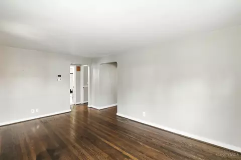 Living - 7273 Chetbert Dr, Cincinnati, OH 45236 photo 2 of 4
