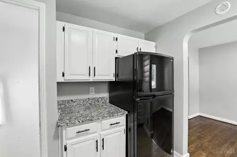 Kitchen - 7273 Chetbert Dr, Cincinnati, OH 45236 photo 3 of 4