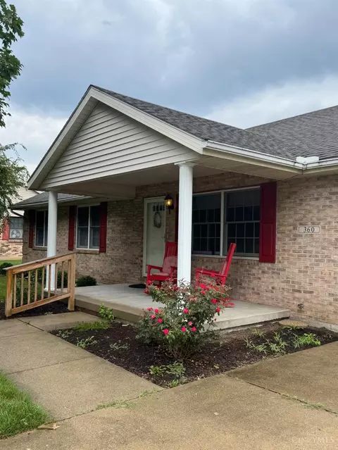 360 Ethelrob Cir, Carlisle, OH 45005