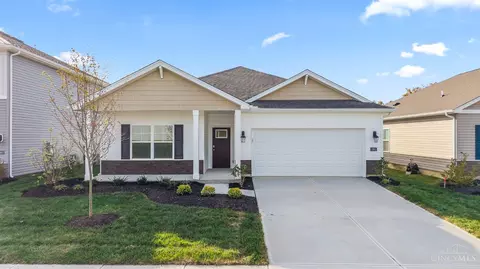 1985 Snowy Ln, Oxford, OH 45056