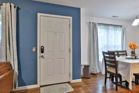 Entry Way - 2465 Wilson Ave, Cincinnati, OH 45231 photo 1 of 1