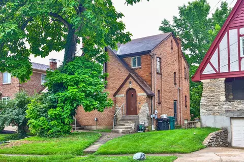 20 Merzen Ct, Cincinnati, OH 45217
