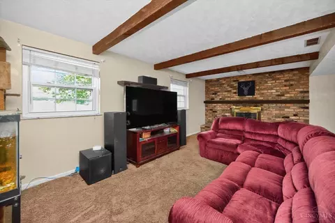 686 Loda Dr, Cincinnati, OH 45245 photo 27