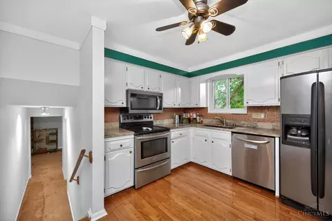 686 Loda Dr, Cincinnati, OH 45245 photo 15