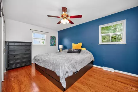 686 Loda Dr, Cincinnati, OH 45245 photo 16